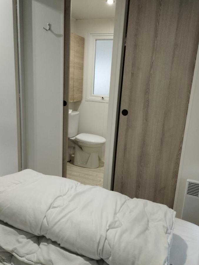 Mobil-Home Tout Confort A 300M De L'Ocean Saint-Brévin-les-Pins Esterno foto